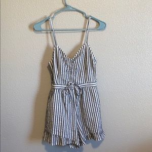 NWOT AE Romper